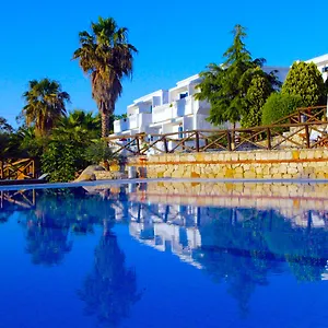 Resort Agionissi Amolianí